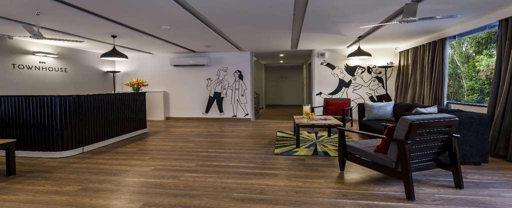 Hotel Oyo Townhouse 5 Jubilee Hills Hyderabad Servizi foto